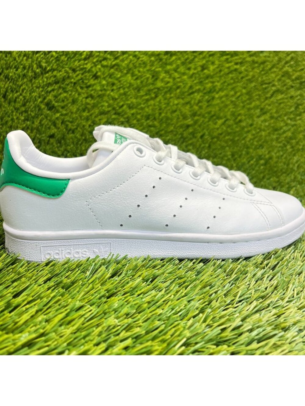 Adidas Stan Smith Boys Size 5.5Y White Green Athletic Leather Shoes Sneakers